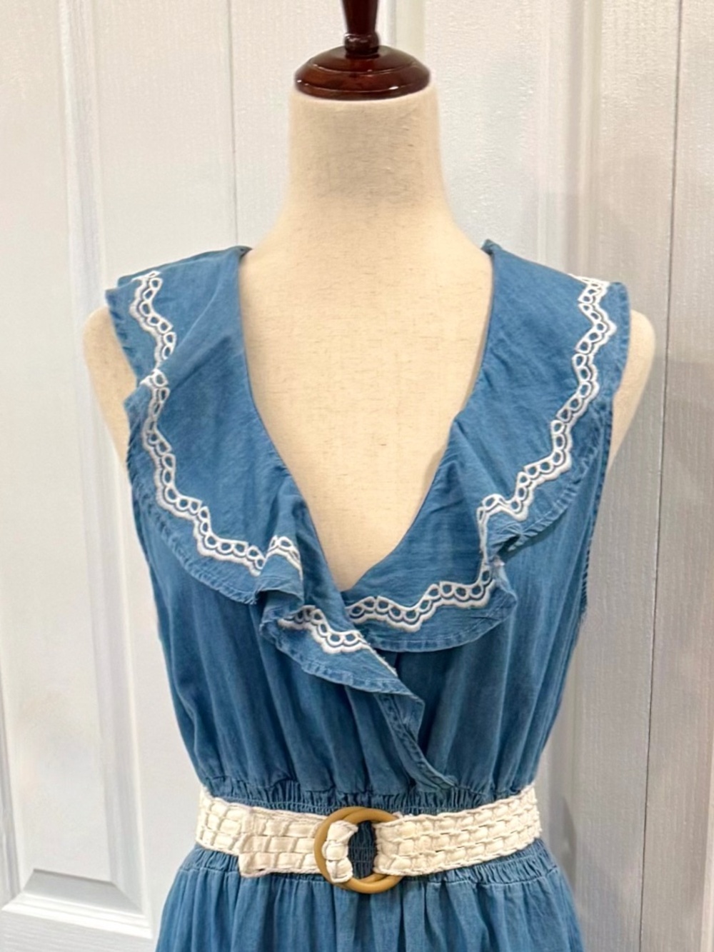Woman's Size Lg Midi Dress by Cupio, 100% Cotton Denim Ruffled & Embroidered - Picture 3 of 8